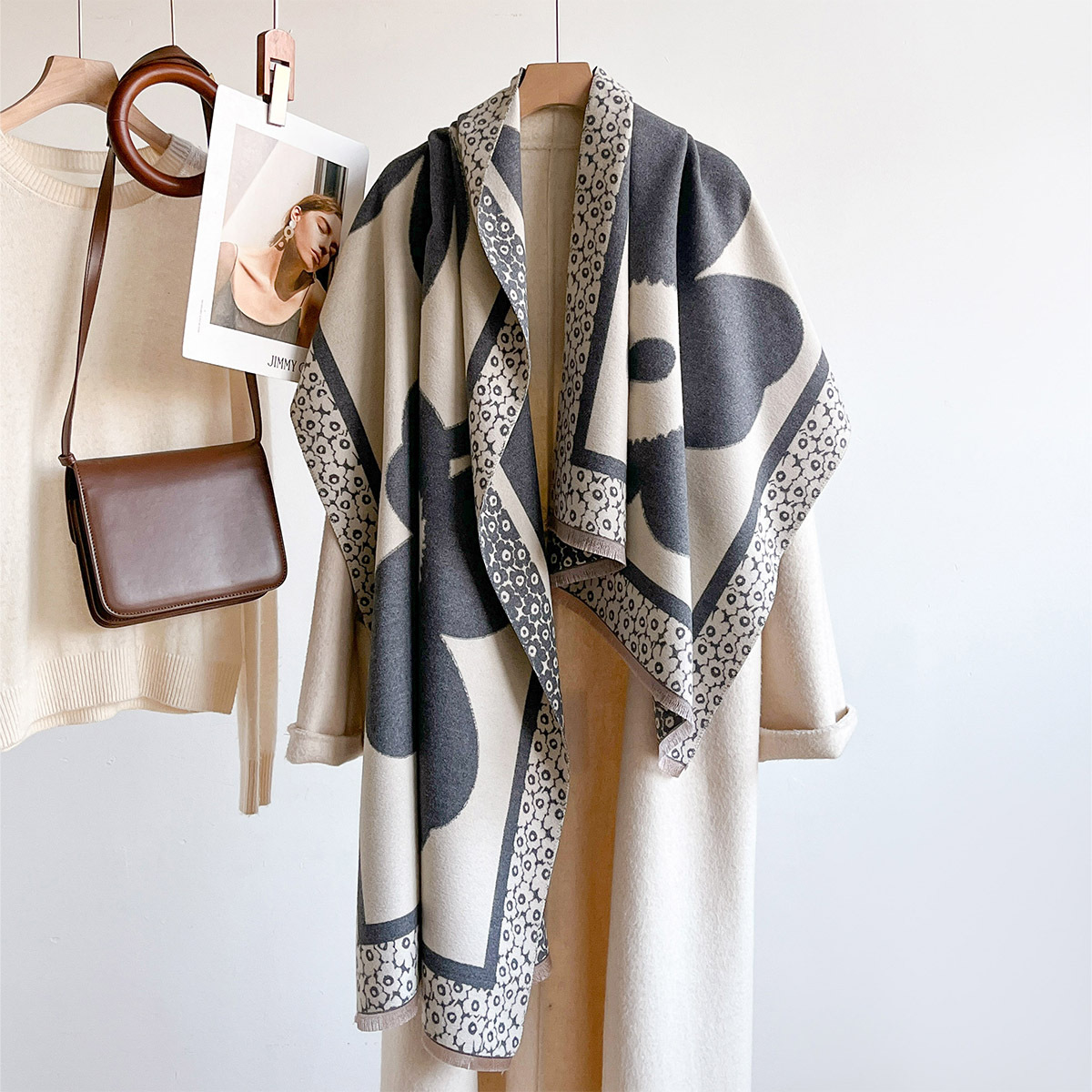 Sjaal Dames Grote Bloem Jacqua - Cashmere Scarf recensie en prijs